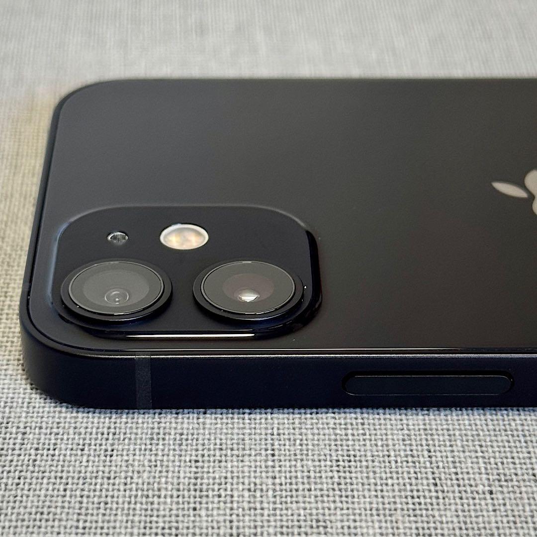 美品✨️iPhone 12mini 64GB 付属品完備 SIMフリー／オマケ付き