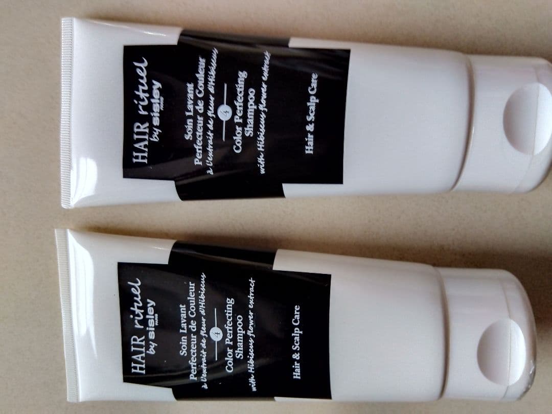 シスレーカラーパーフェクティングシャンプー200mlx2コンディショナー50ml