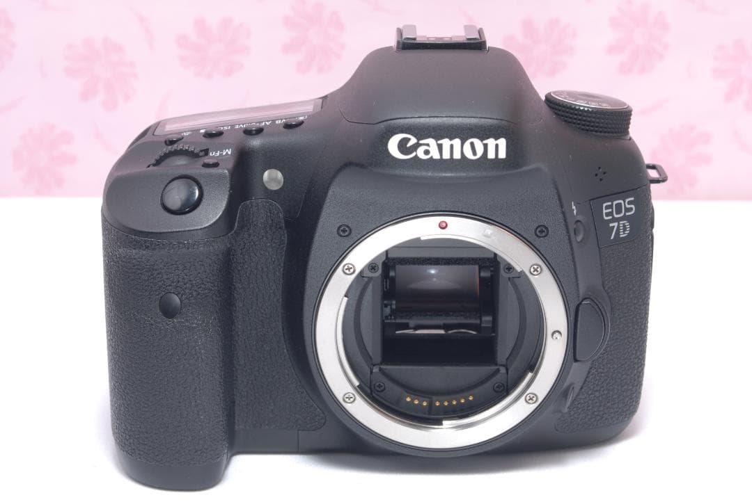 ⭐️望遠レンズセット⭐️Canon EOS　7D キャノン　デジタル一眼レフ