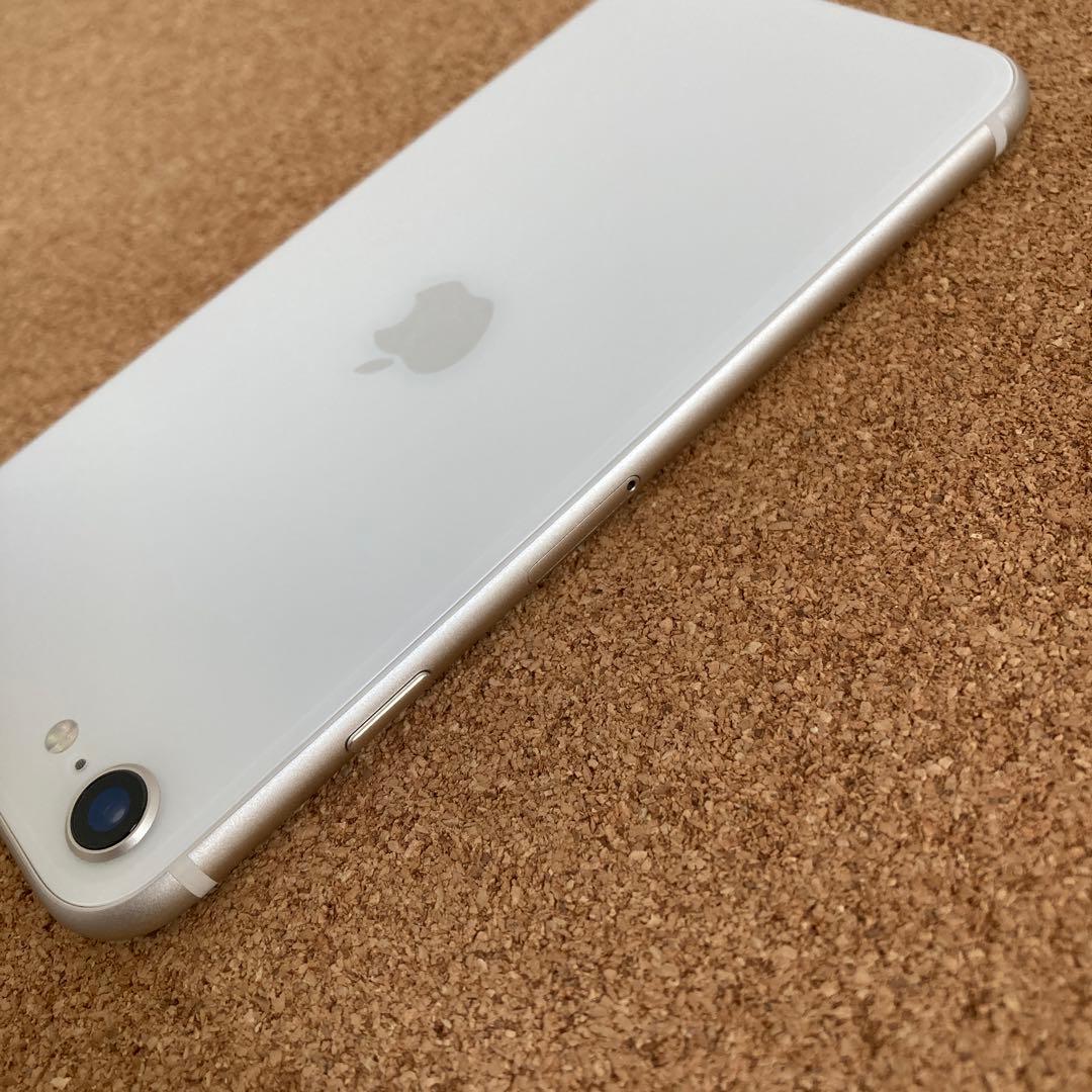 958【早い者勝ち】電池ほぼ新品☆iPhoneSE3 64GB SIMフリー☆
