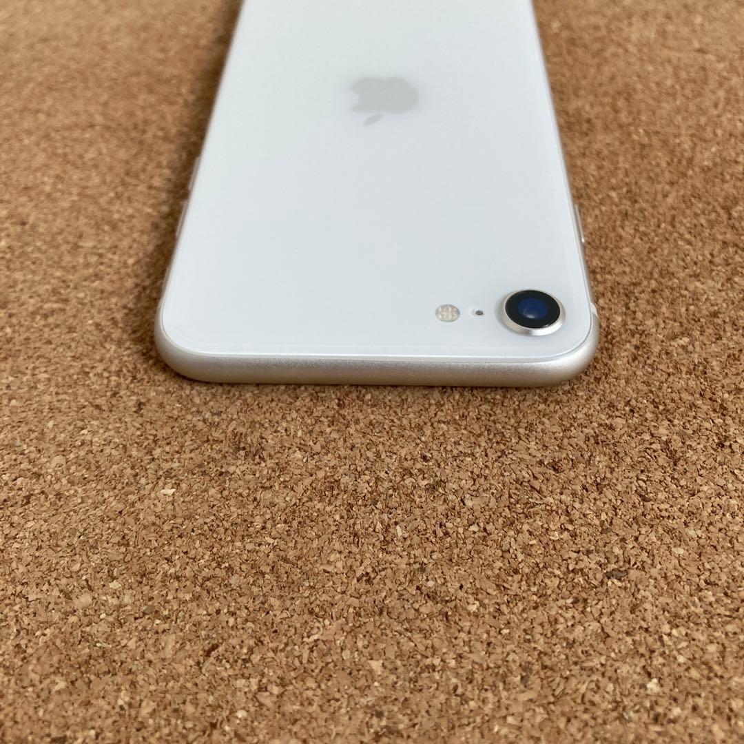 958【早い者勝ち】電池ほぼ新品☆iPhoneSE3 64GB SIMフリー☆