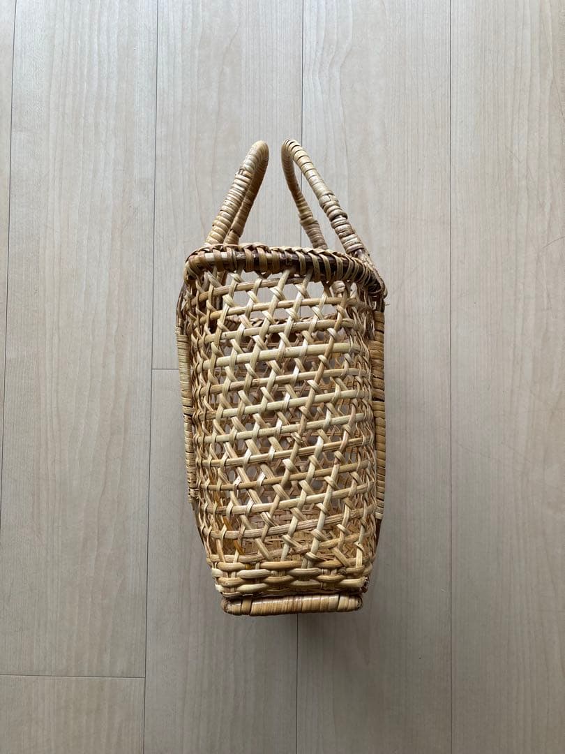タイ伝統手編み 竹かごバッグ　天然素材