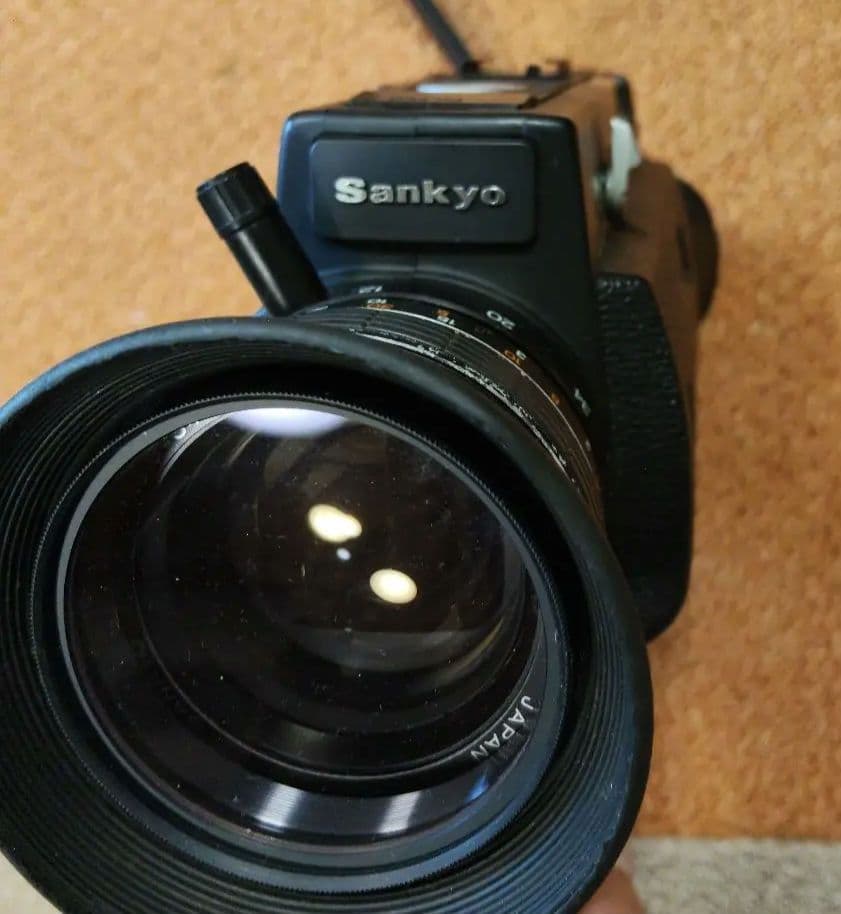 SANKYO　サンキョー　8ミリフィルムカメラ　ES-44XL