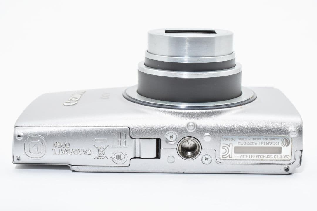 Canon IXY 640 シルバー