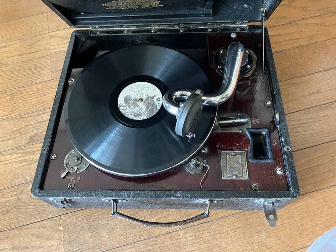 蓄音機