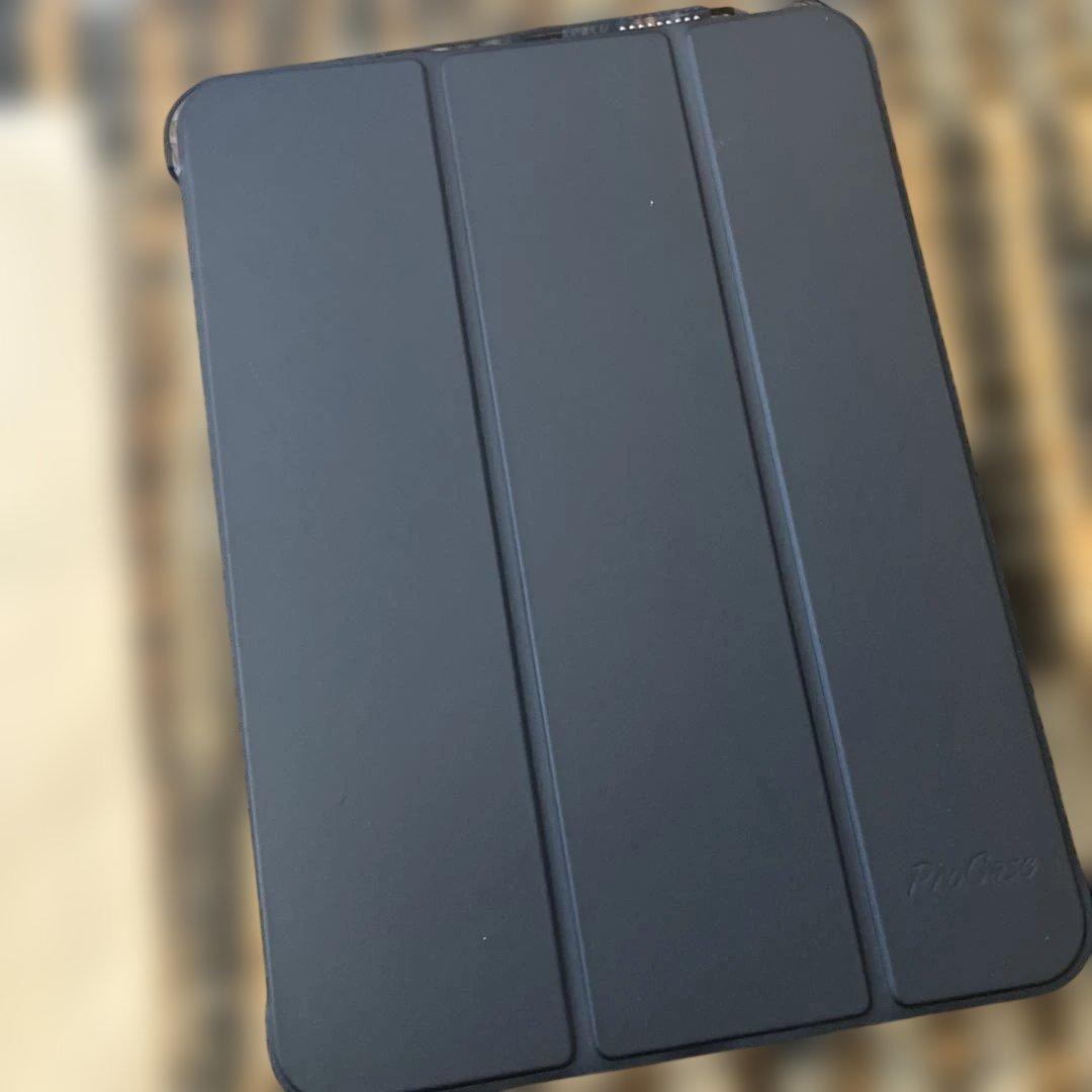 iPad A16 Wi-Fi ケース付き
