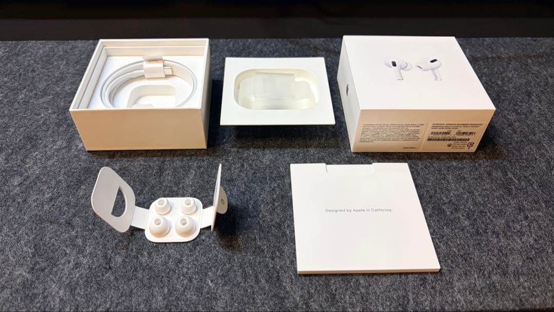AirPods Pro第一世代 A2084 美品 完動 ケースつき