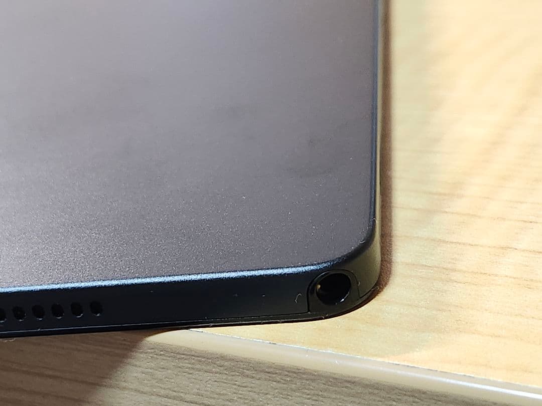 Galaxy Tab A9+（本体）　ケース付き