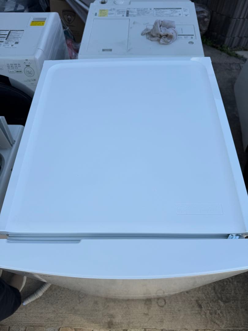 【2025年製】美品 TOSHIBA 冷蔵庫 GR-W15BS