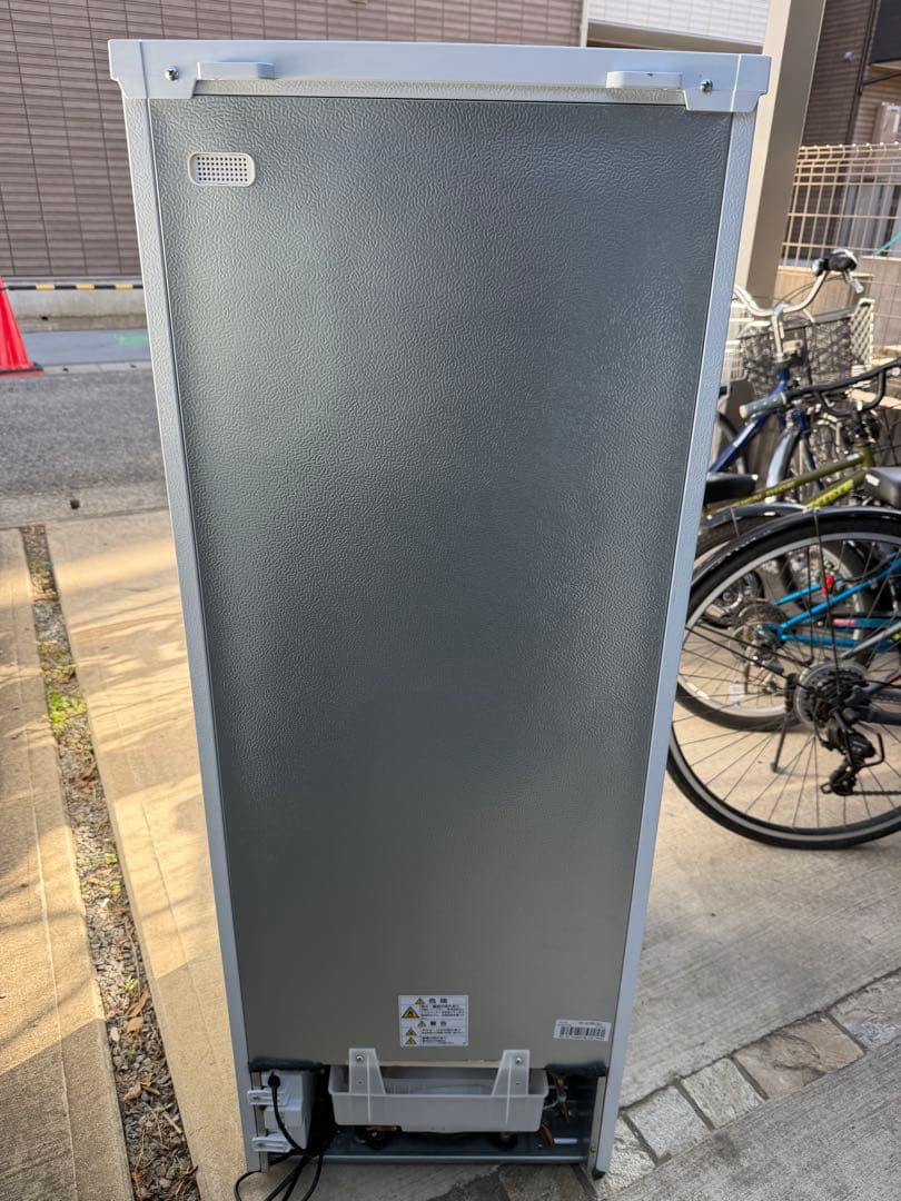 【2025年製】美品 TOSHIBA 冷蔵庫 GR-W15BS