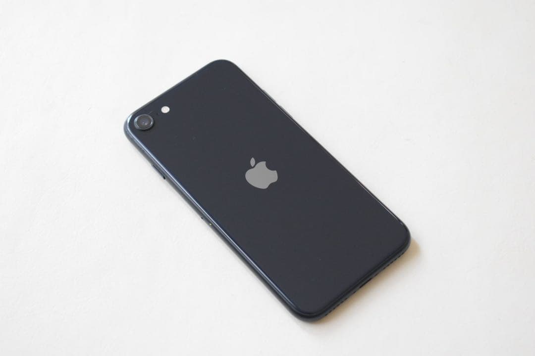 当日発送 新品 未使用iPhone SE 第3世代 64GB ミッドナイト
