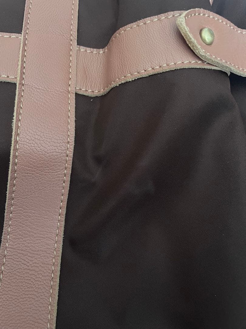 旅行バッグ