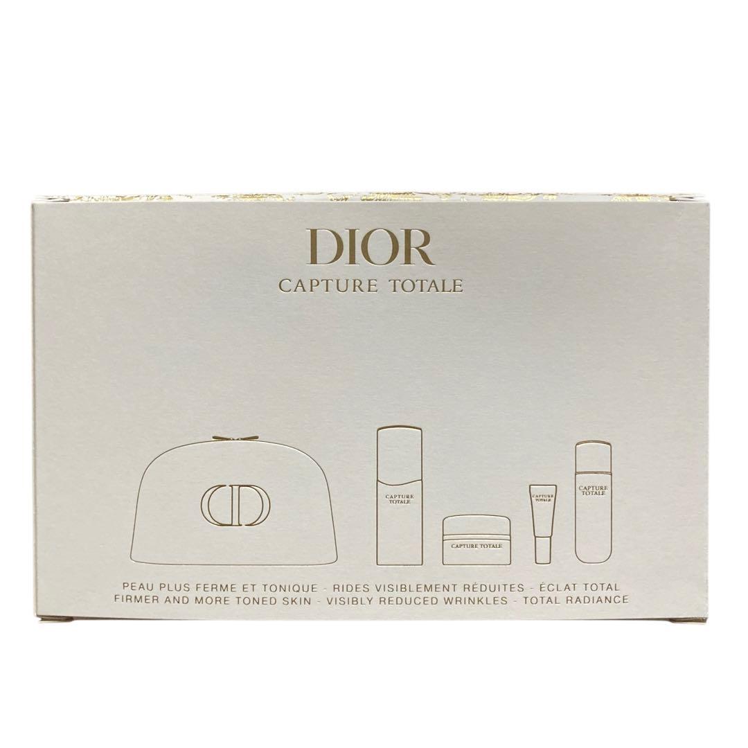 Dior カプチュールトータルホリデー 2023