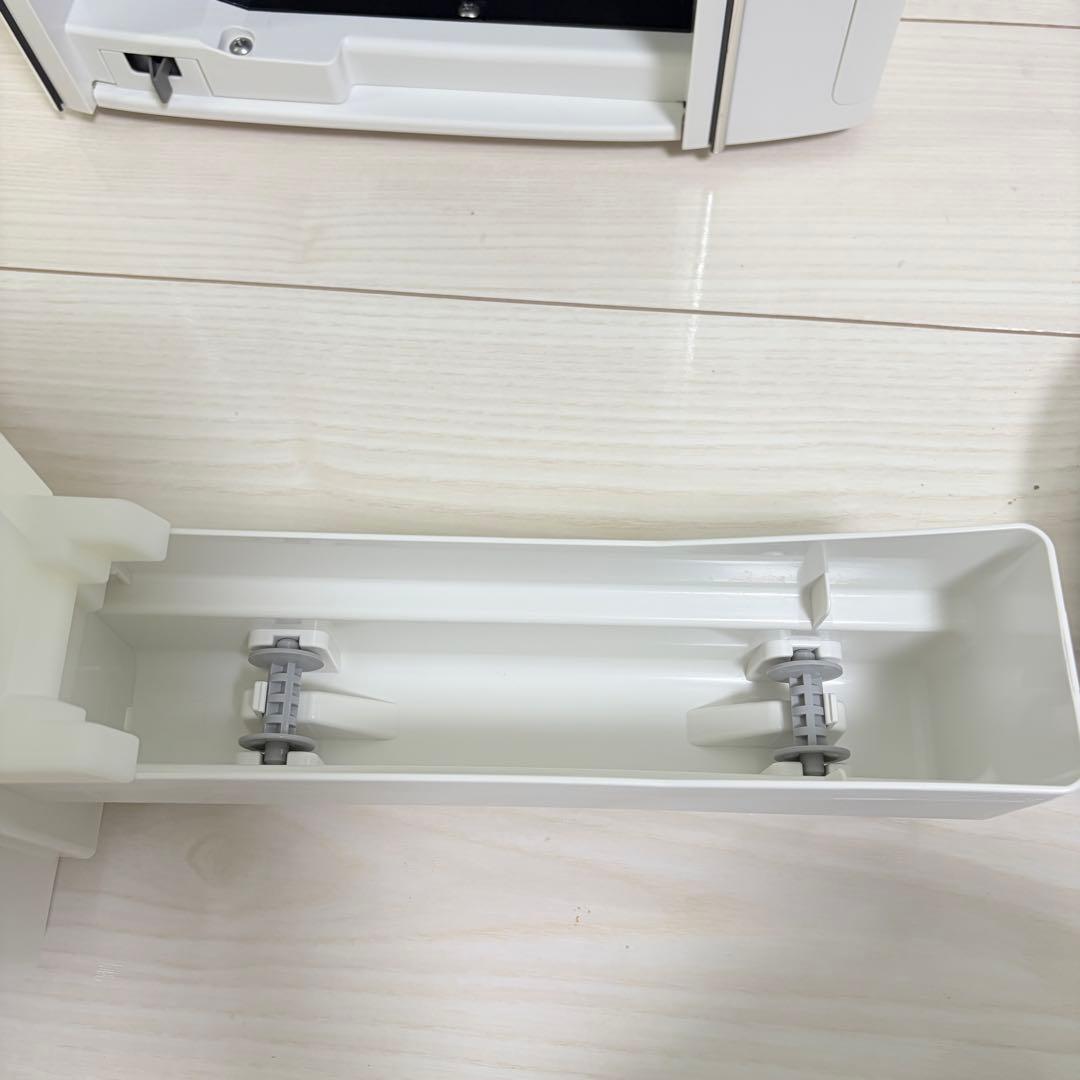 シャープ KI-PX100-W 空気清浄機 ほぼ未使用
