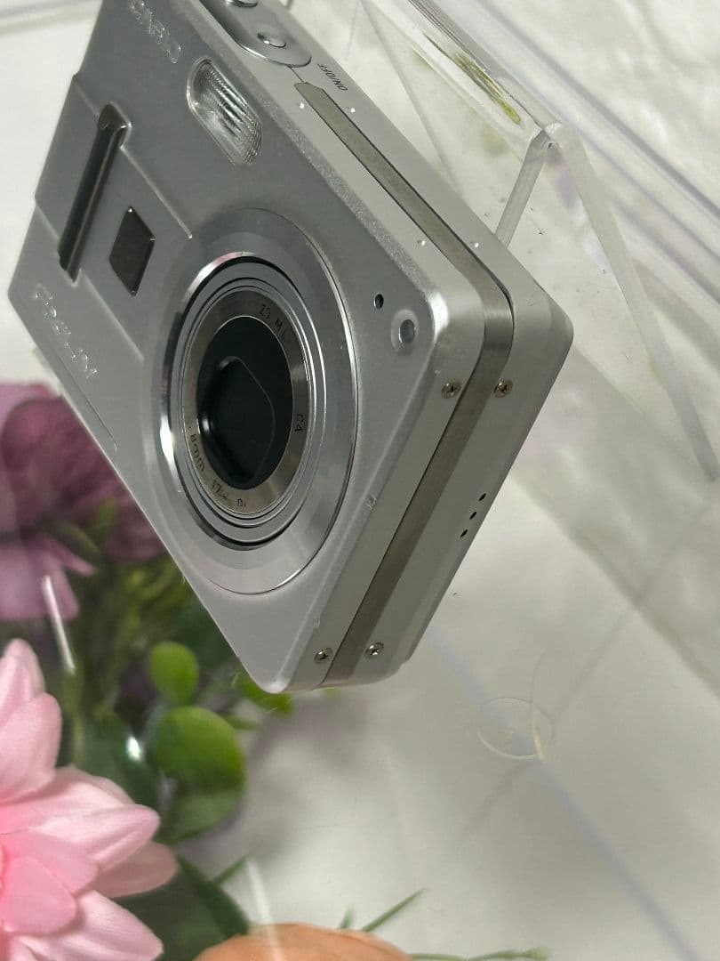 CASIO EXILIM ZOOM EX-Z57　シルバー デジカメ　カシオ