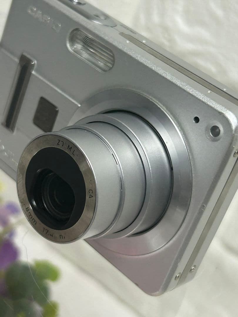 CASIO EXILIM ZOOM EX-Z57　シルバー デジカメ　カシオ