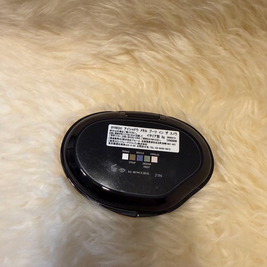 BYREDO アイシャドウパレット メタルブーツ イン ザ スノー