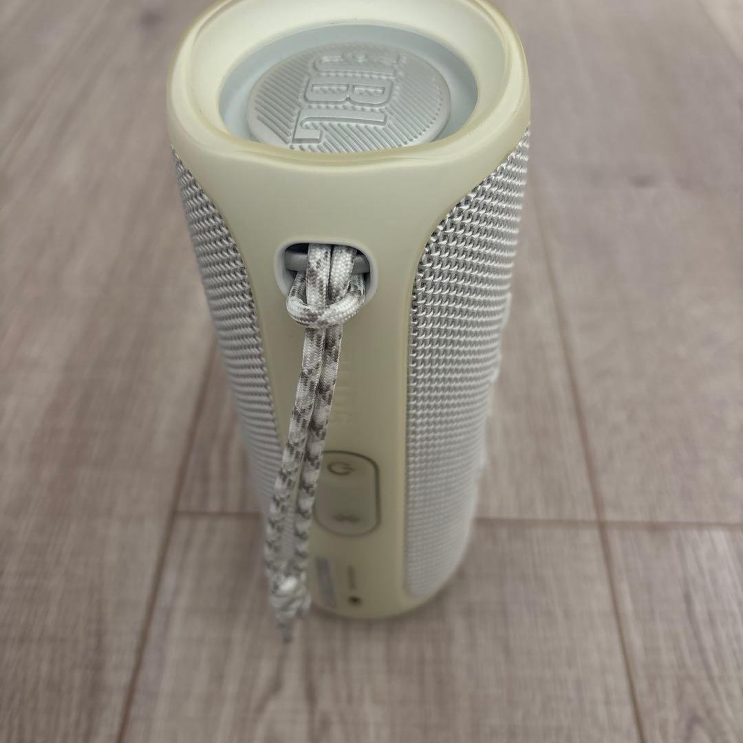 JBL FLIP5 ホワイト ワイヤレススピーカー