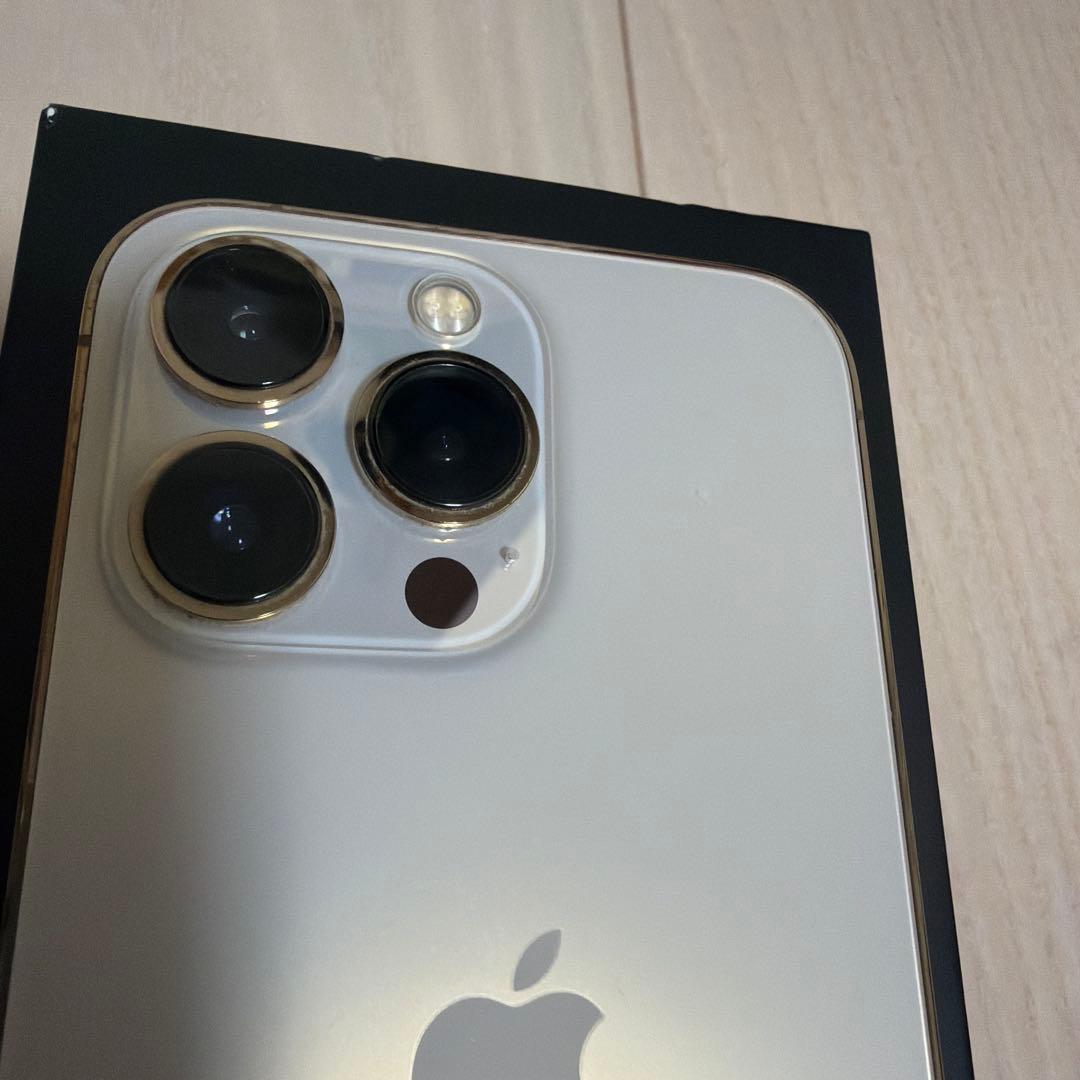 iPhone13Pro ゴールド 256GB simフリー