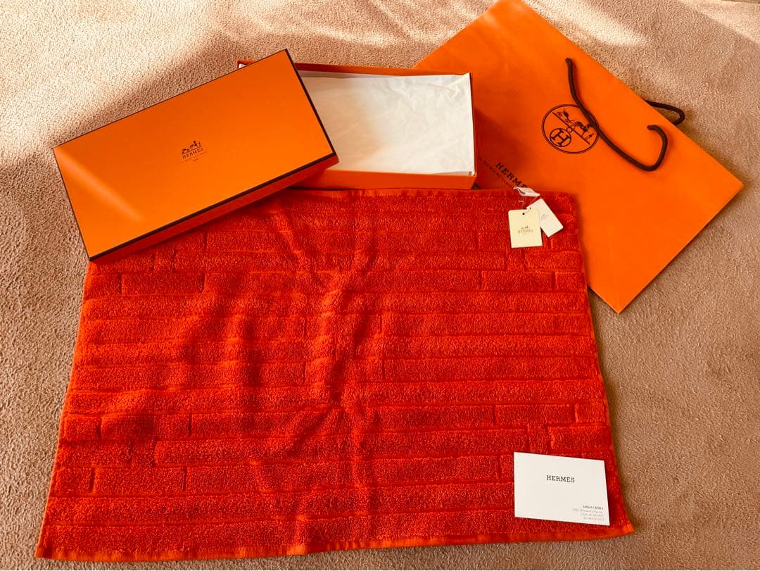 HERMES-PARIS オレンジタオル