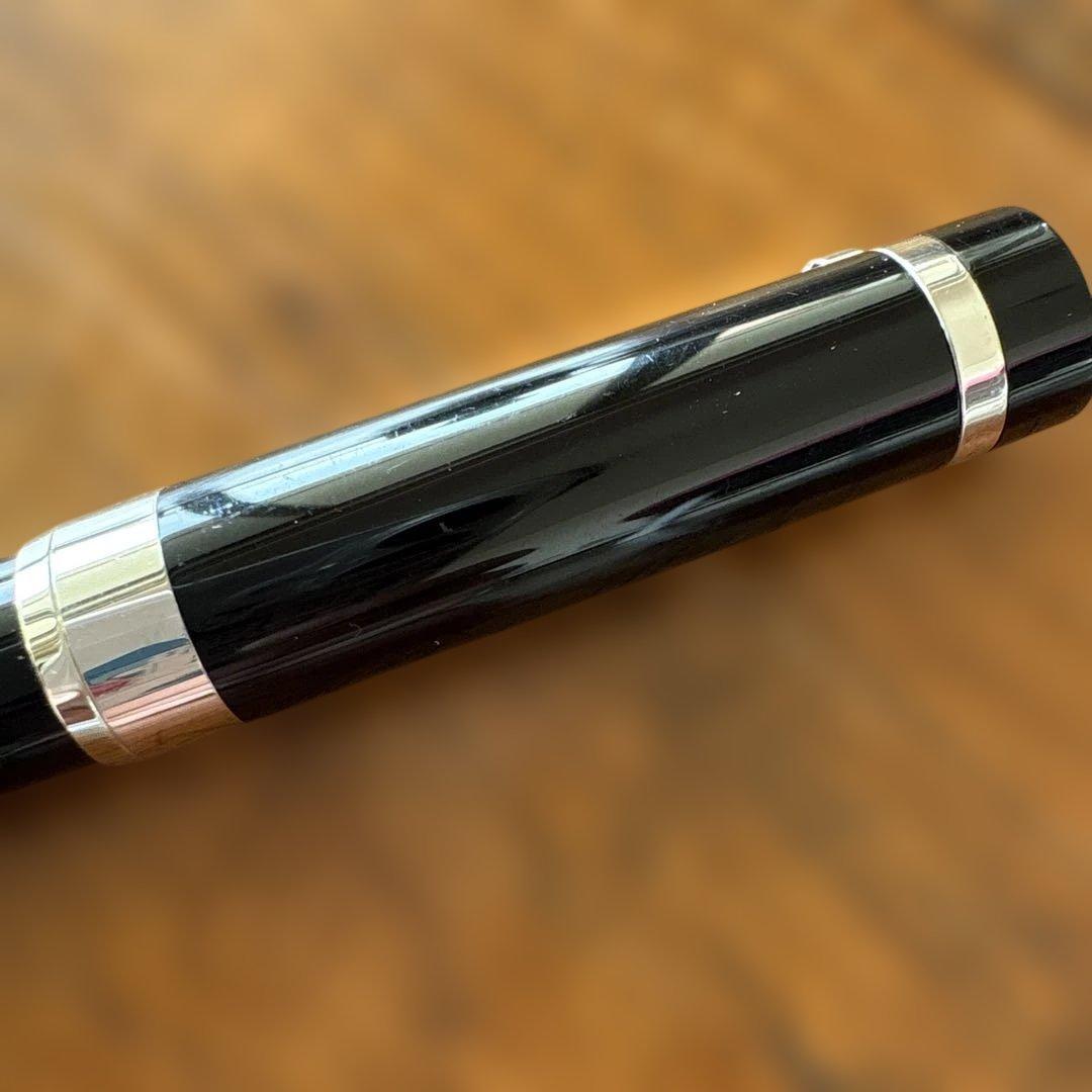 カルティエ Cartier ボールペン 黒