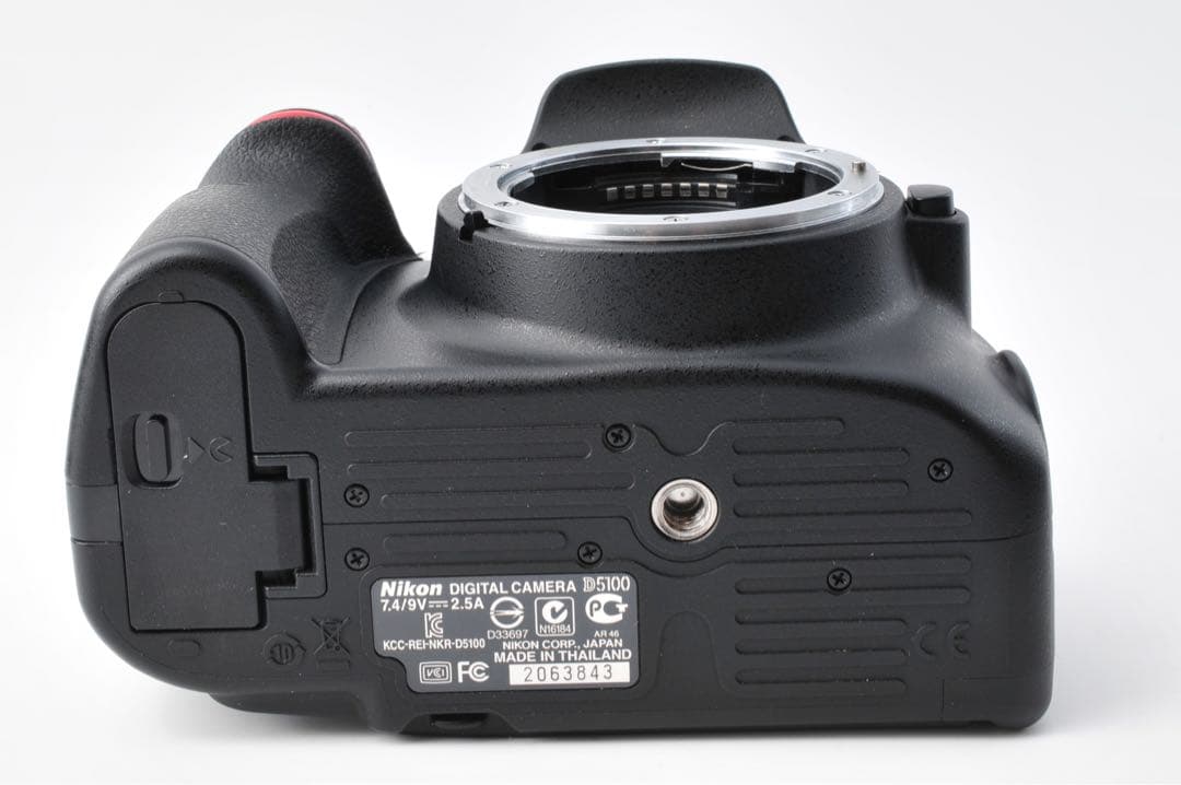 ■ 美品 ■ Nikon D5100 ダブルズームキット 《 S数3038回 》