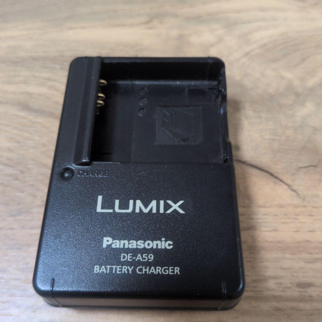 デジタルカメラ LUMIX DMC-FS7