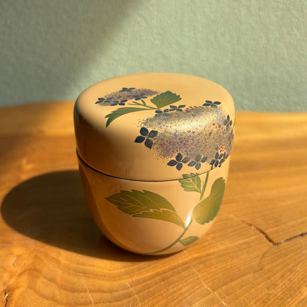 中出松峰作 白塗紫陽花蒔絵 中棗 共箱 茶道具 （4.5）
