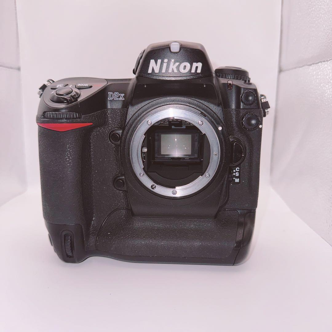 Nikon ニコン Ｄ2X ボディ　バッテリー