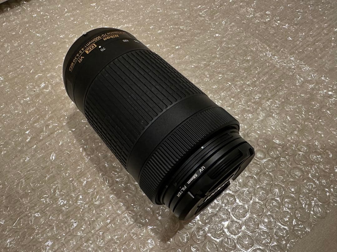 【美品】Nikon D5600 ダブルズームキット バッテリー2個 充電器付