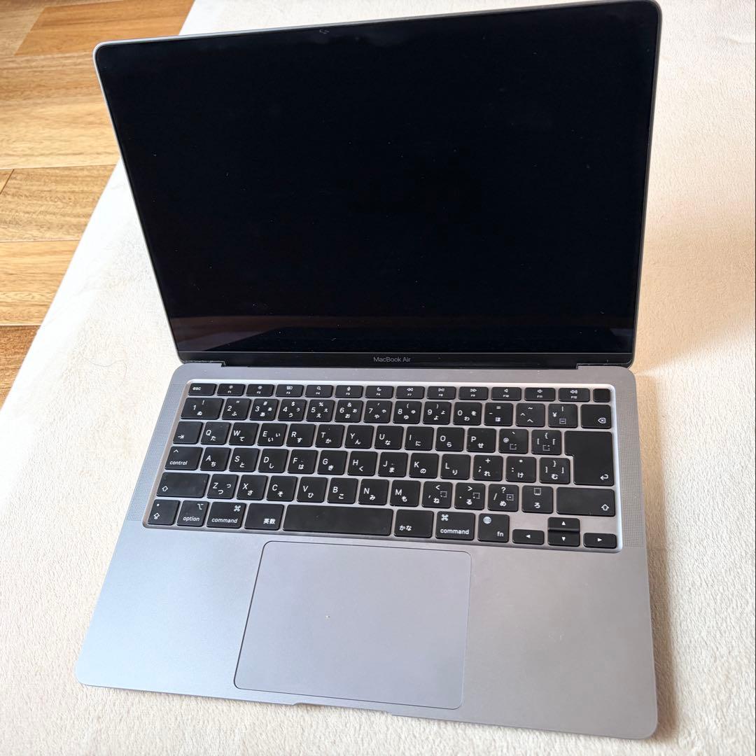 M1 MacBook Air バッテリー96% メモリ8GB/SSD256GB