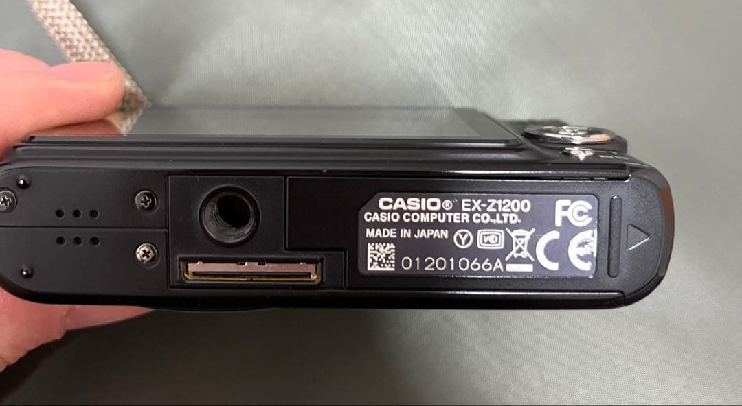CASIO EXILIM EX-Z1200 コンパクトカメラ
