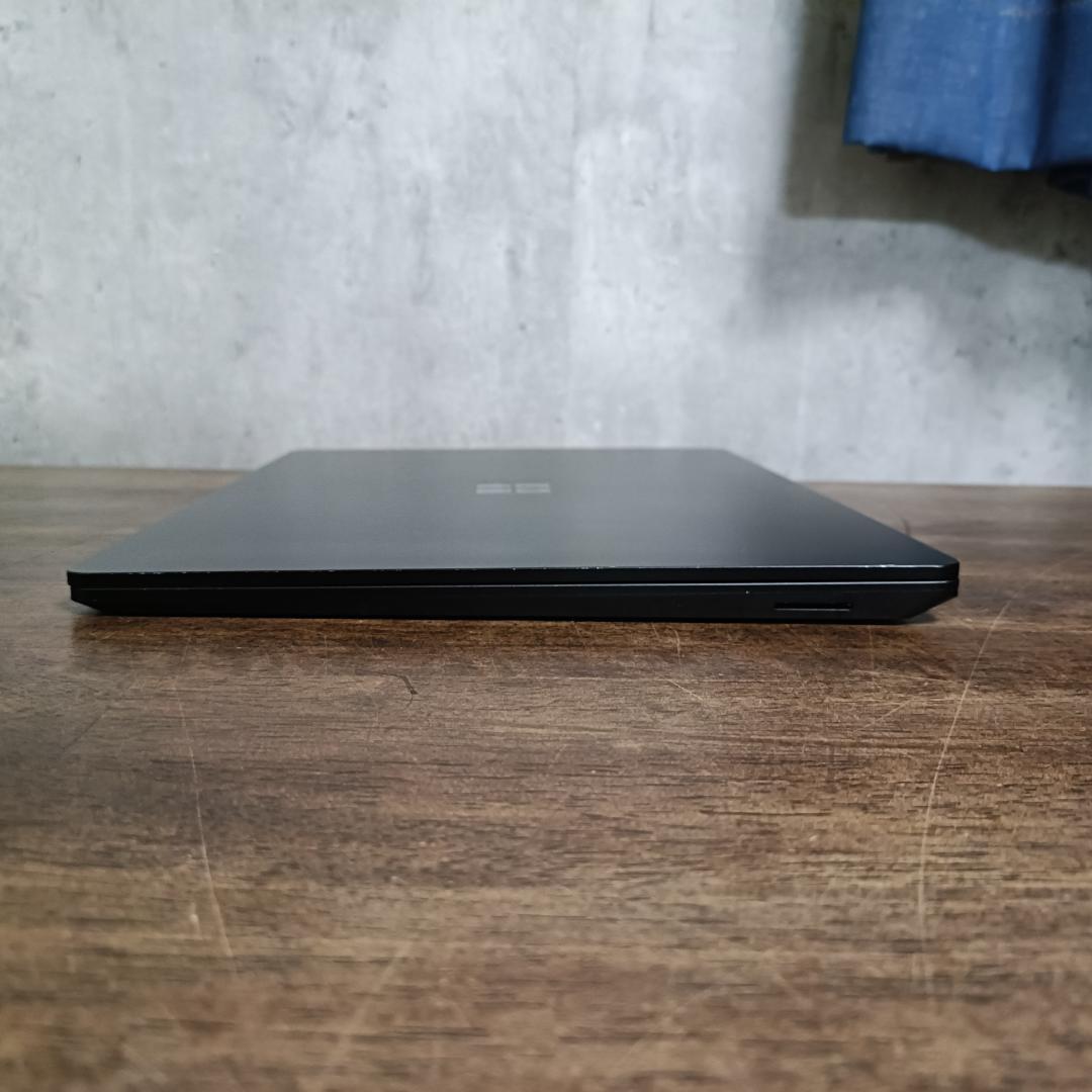 【外観美品】Surface Laptop 5 第12世代i5 ※キーボード傷あり