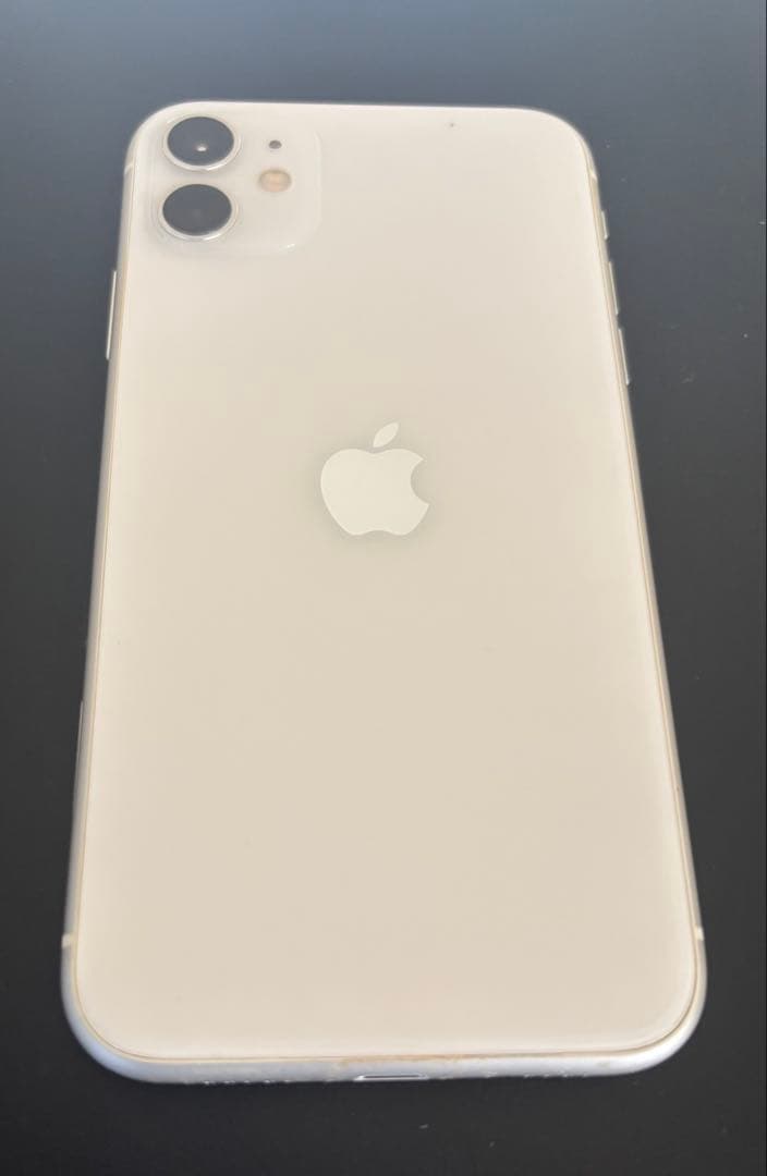 Apple iPhone 11 ホワイト 64GB 本体A