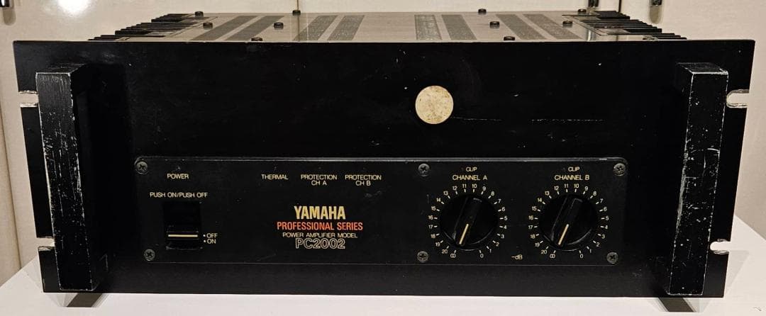 YAMAHA PC2002 パワーアンプ