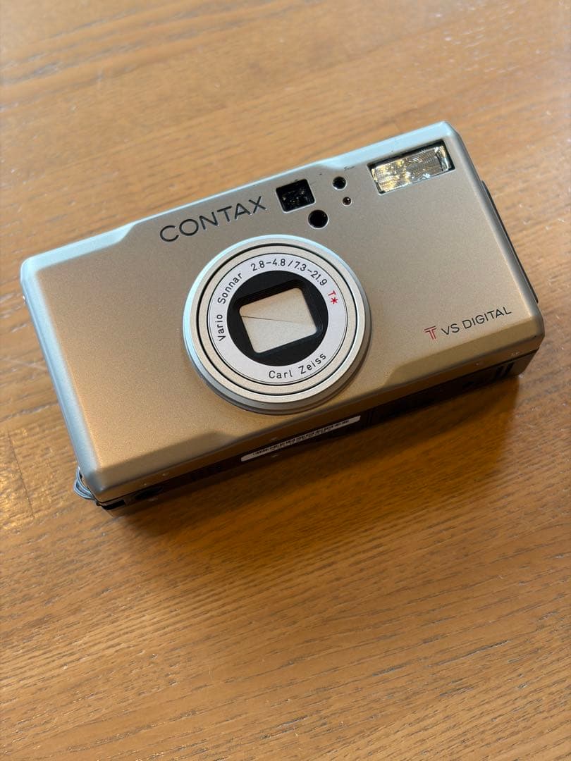 CONTAX TVS digital コンタックス　コンデジ