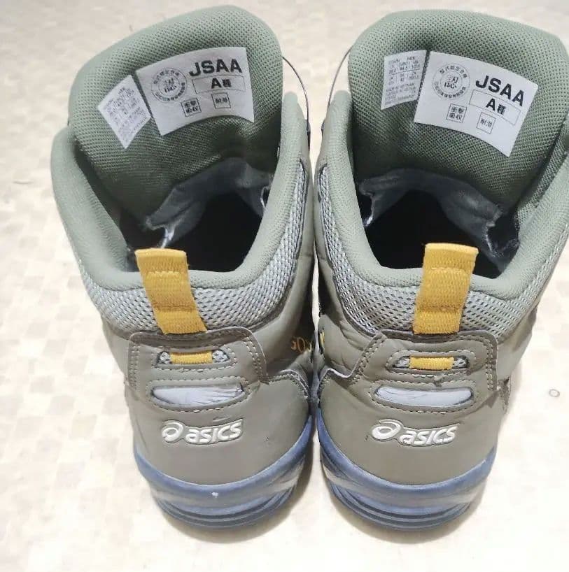 ASICS BoA　cp604 ゴアテックス安全靴　２８．０