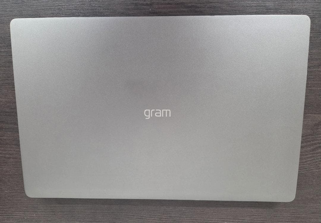 10世代) LG gram i5 / 16Gb / 512GB / office