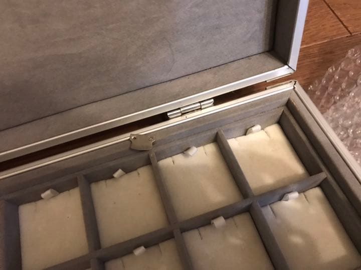 アクセサリー　アタッシュケース
