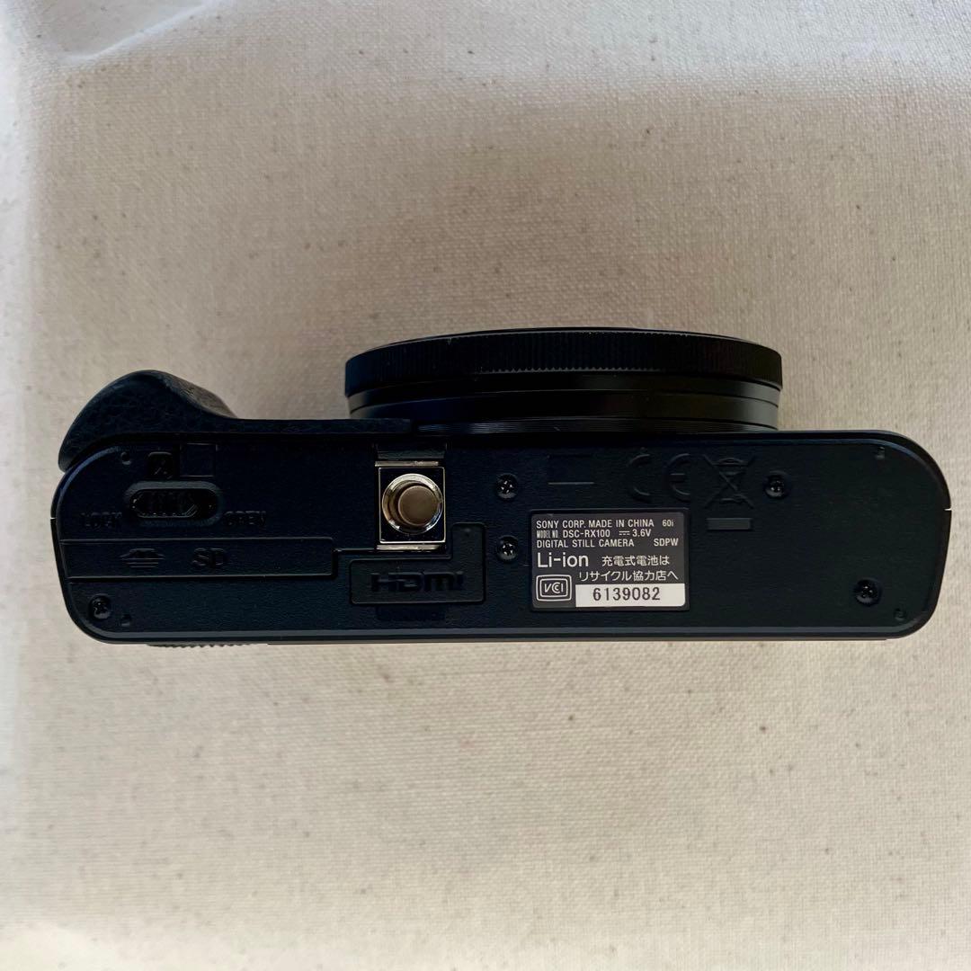 【美品】 SONY 初代 DSC-RX100 箱、純正付属品付