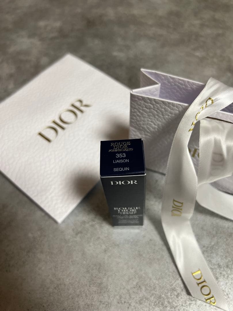 即完売！Dior フォーエバー リキッド シークイン353