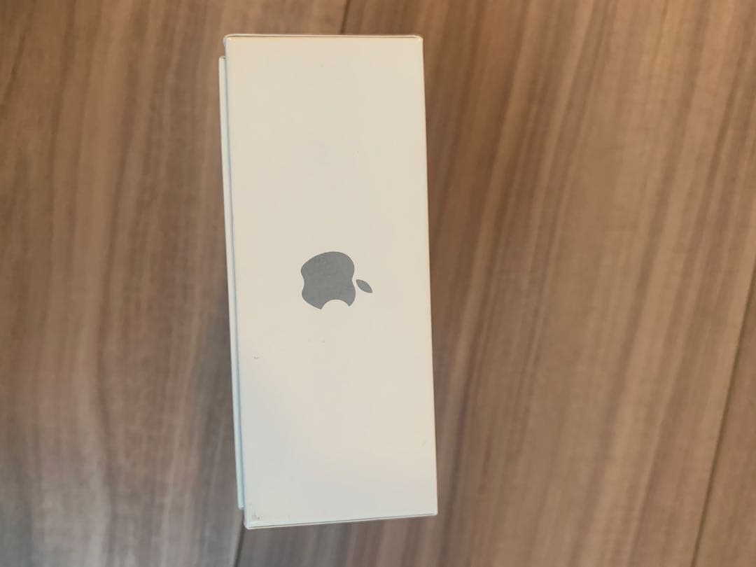 パ*カ様 Apple AirPods 4 アクティブノイズ キャンセリング搭載