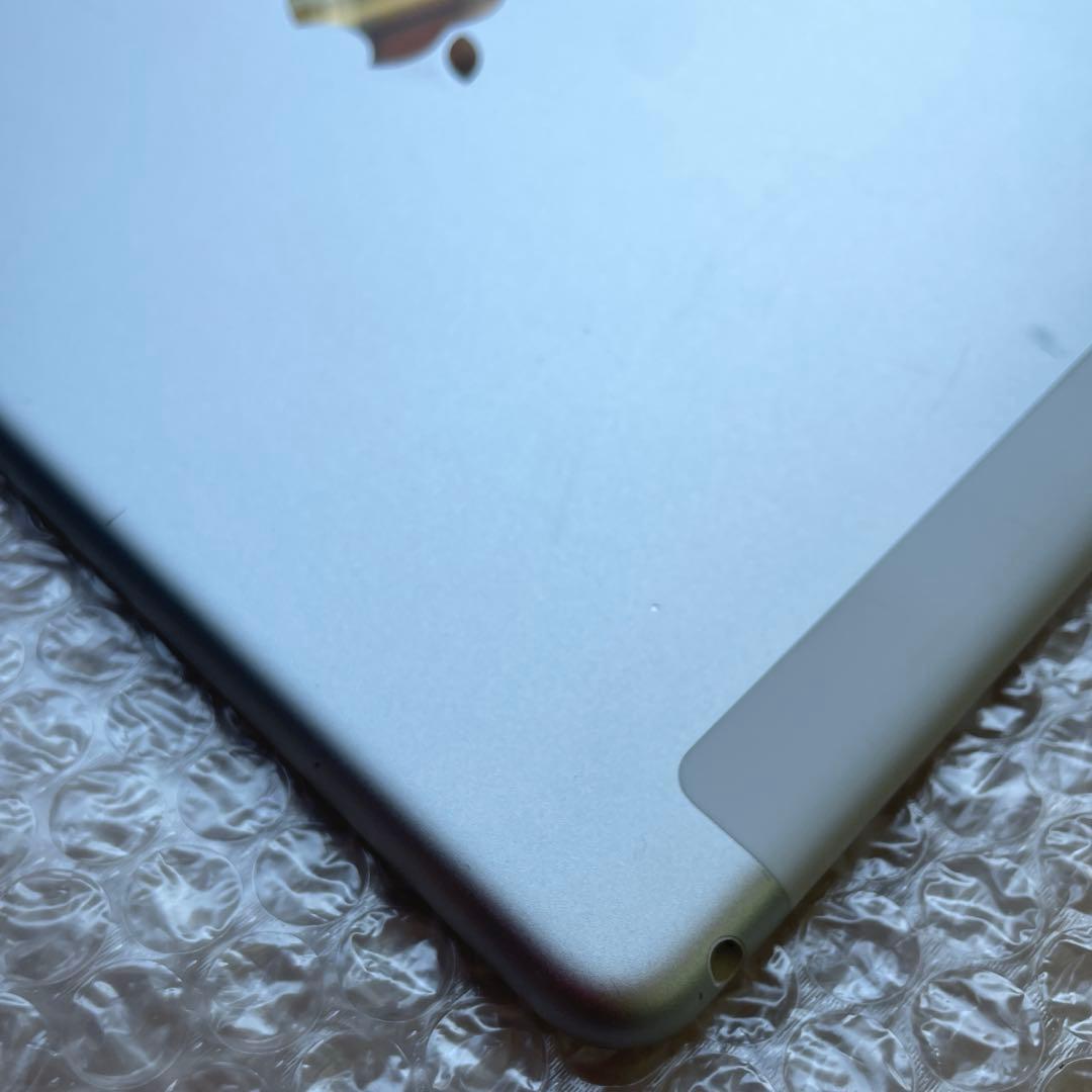 iPad Air2 32GB Cellular シルバー　A1567 美品　#4