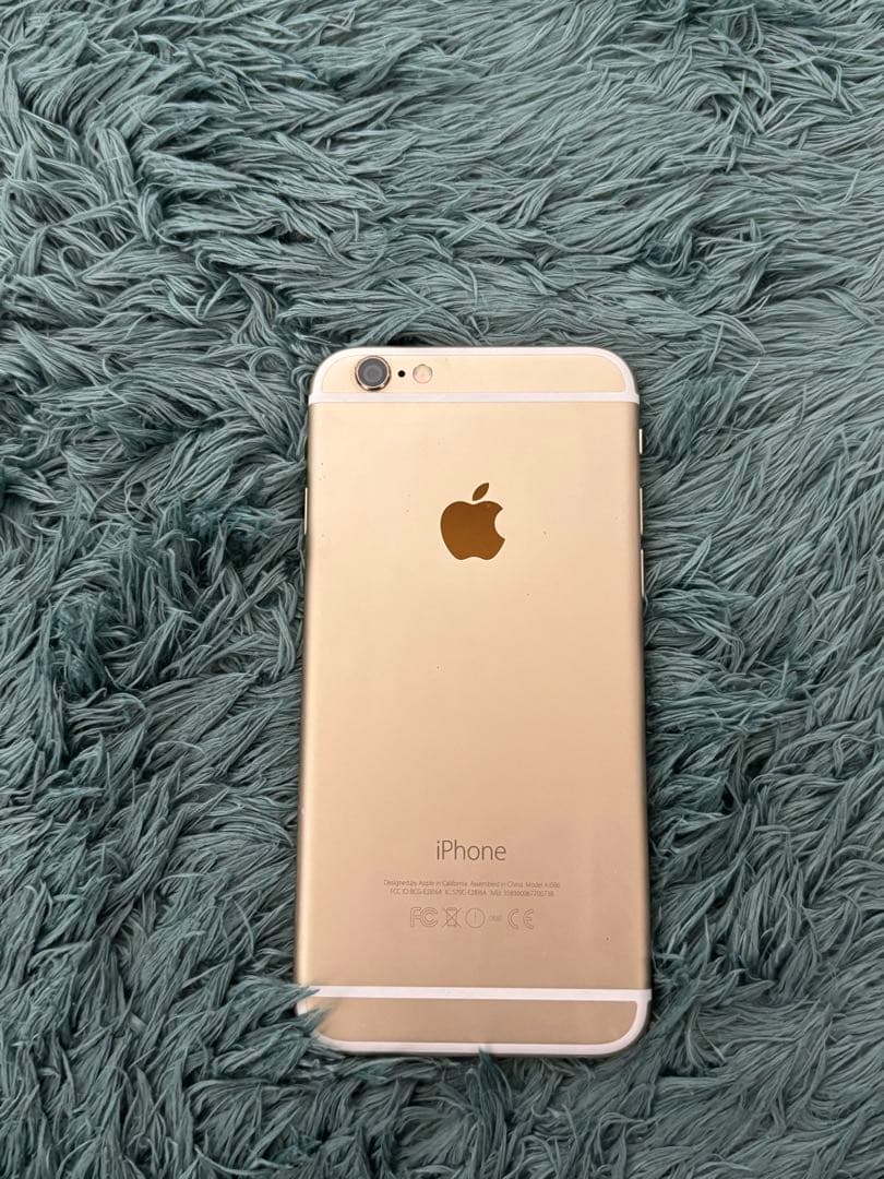Apple iPhone 6 ゴールド