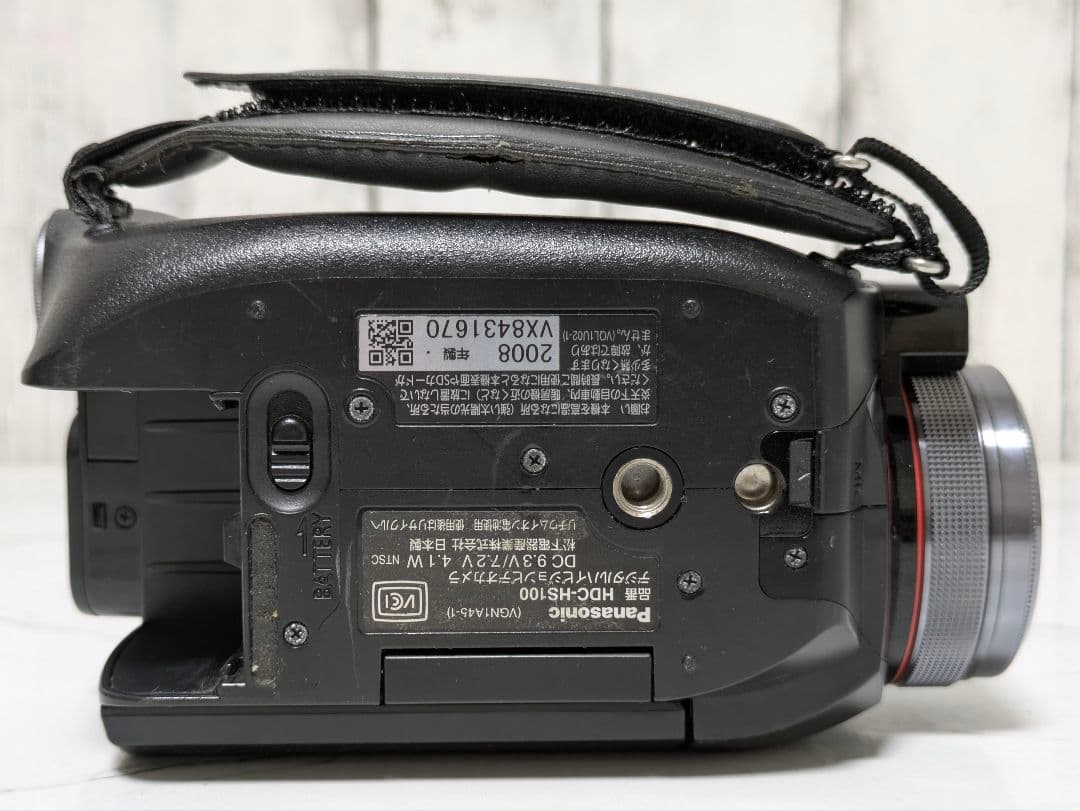 Panasonic　HDC-HS100
