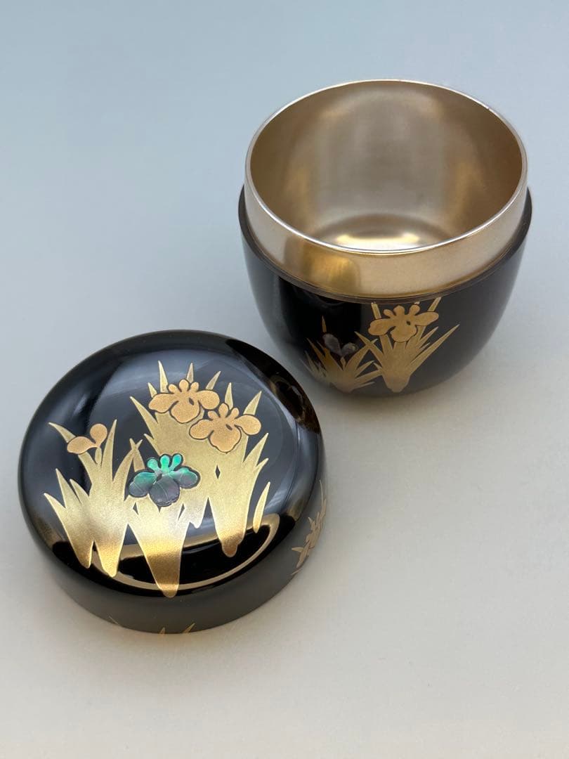 茶道具　棗　鈴谷藤波　菖蒲蒔絵