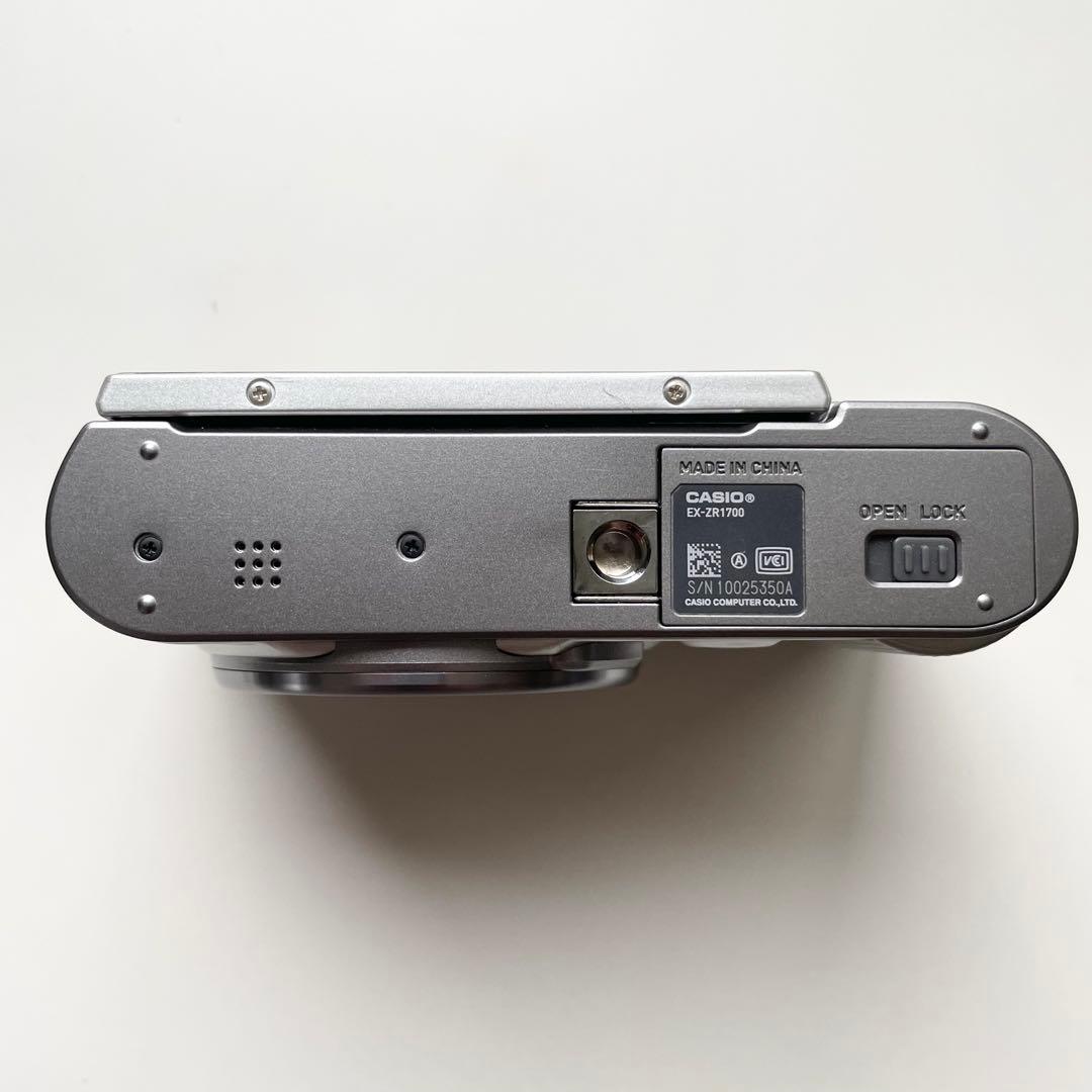 【美品】CASIO EXILIM デジタルカメラ EXーZR1700 シルバー
