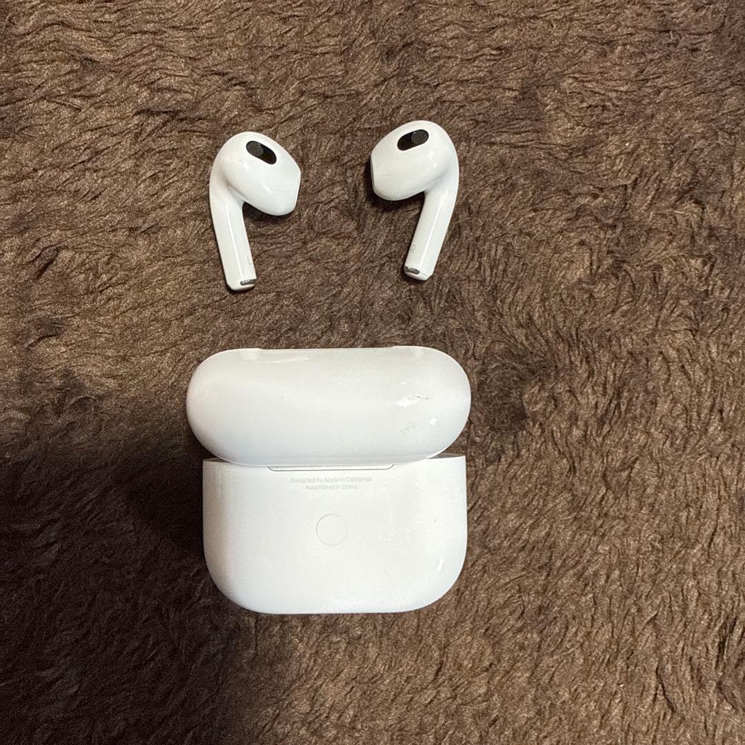 Apple AirPods (第3世代)