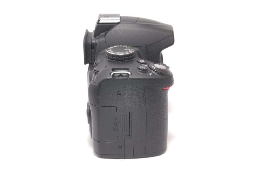 ⭐️ショット数わずか880枚⭐️Nikon D3000　デジタル一眼レフ　カメラ