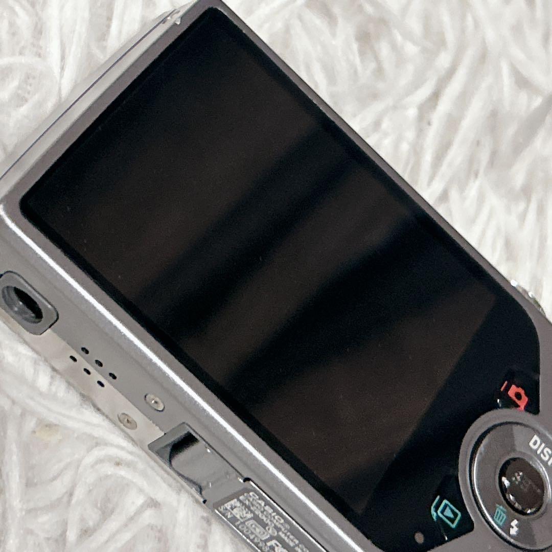 CASIO EXILIM EX-Z2000 コンデジ　純正バッテリー 充電器